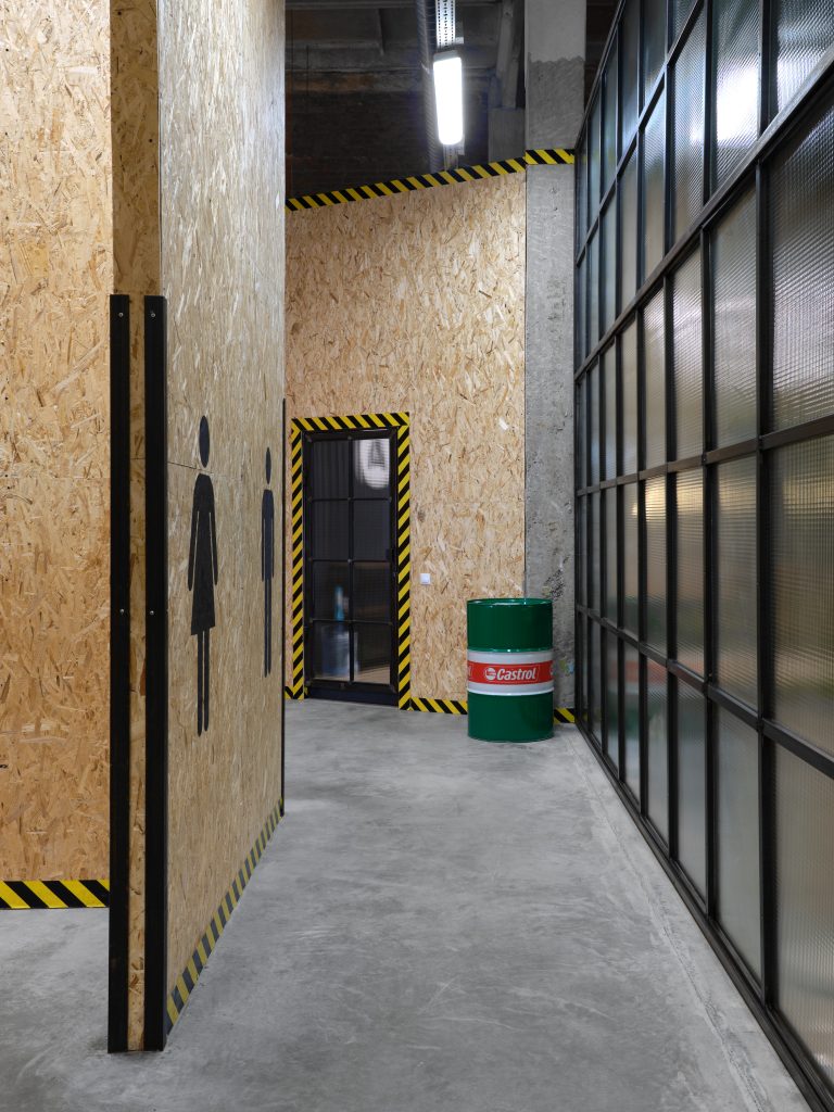 A-GYM_fintess_design_by_Bad_Reputation_DSCF9047