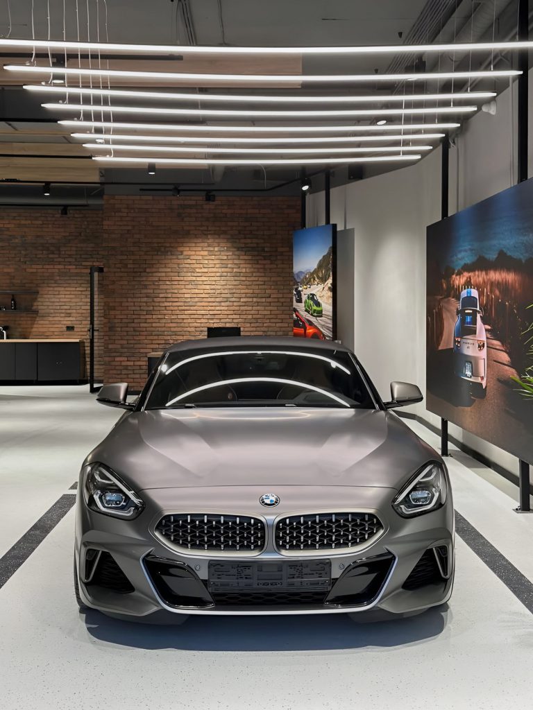 Design_by_Bad_Reputation_Luxe Motors auto showroom_09