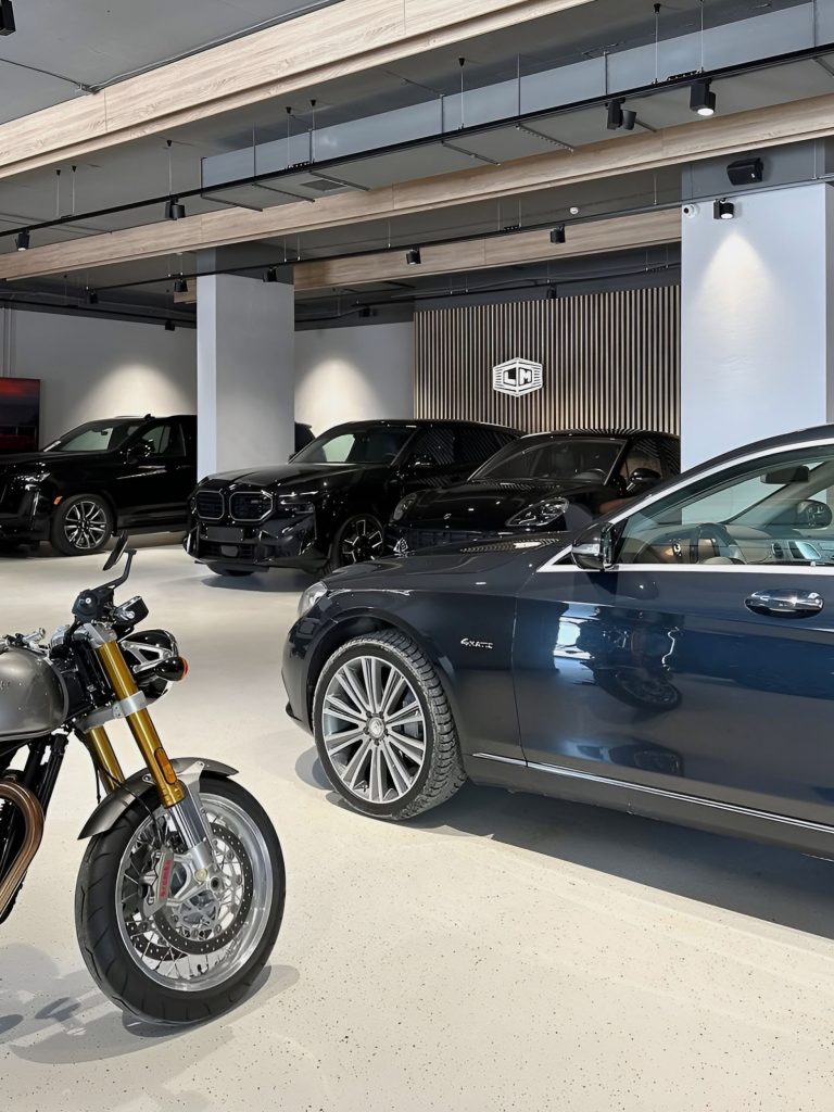 Design_by_Bad_Reputation_Luxe Motors auto showroom_10
